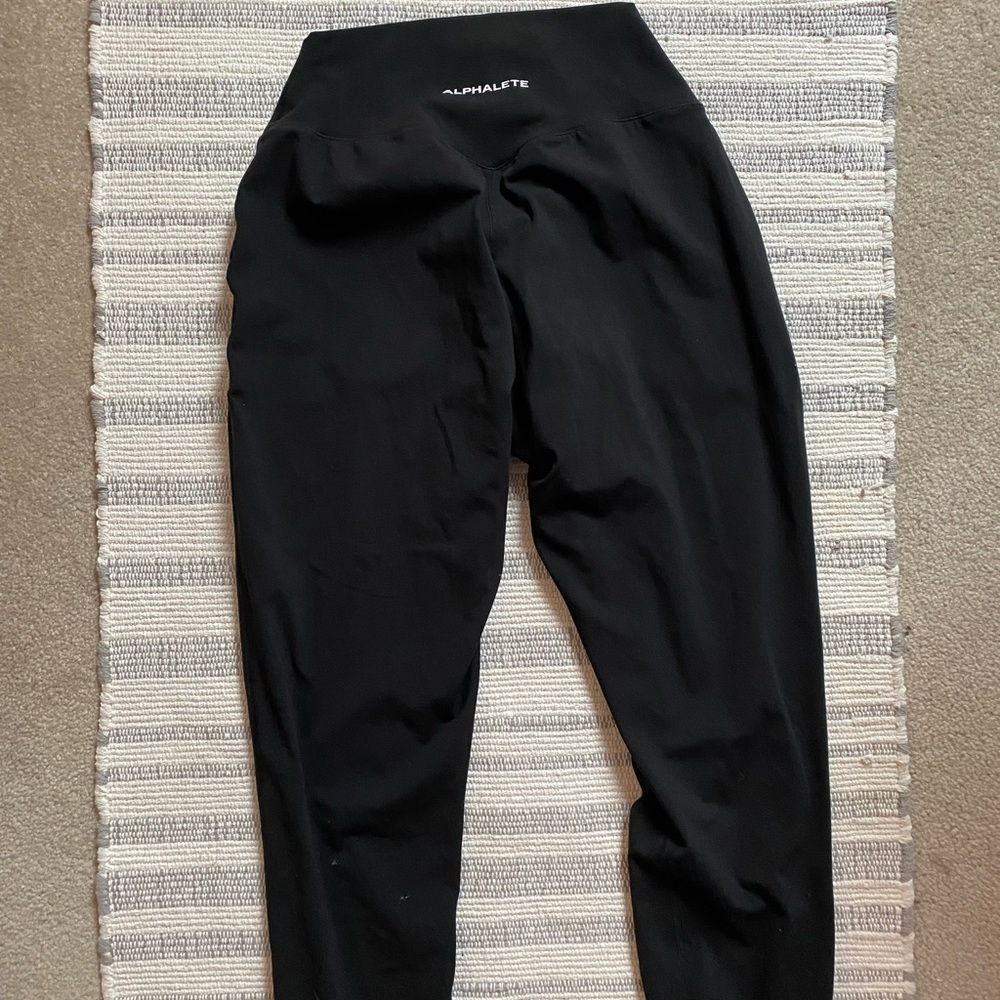 Alphalete joggers